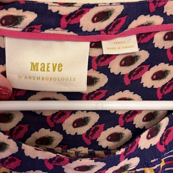 MAEVE by Anthropologie blouse. Ruffle hem, long sleeve, size S - Picture 2 of 4